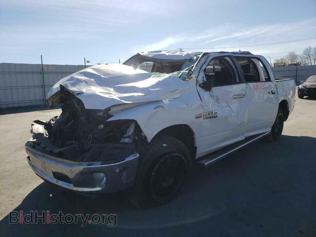 2017 RAM 1500 - VIN: 1C6RR7LT3HS842785 - Фото 2