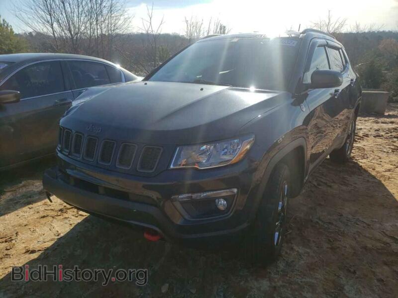 2017 Jeep COMPASS (VIN 3C4NJDDB4HT631032) — photo 2 of 10