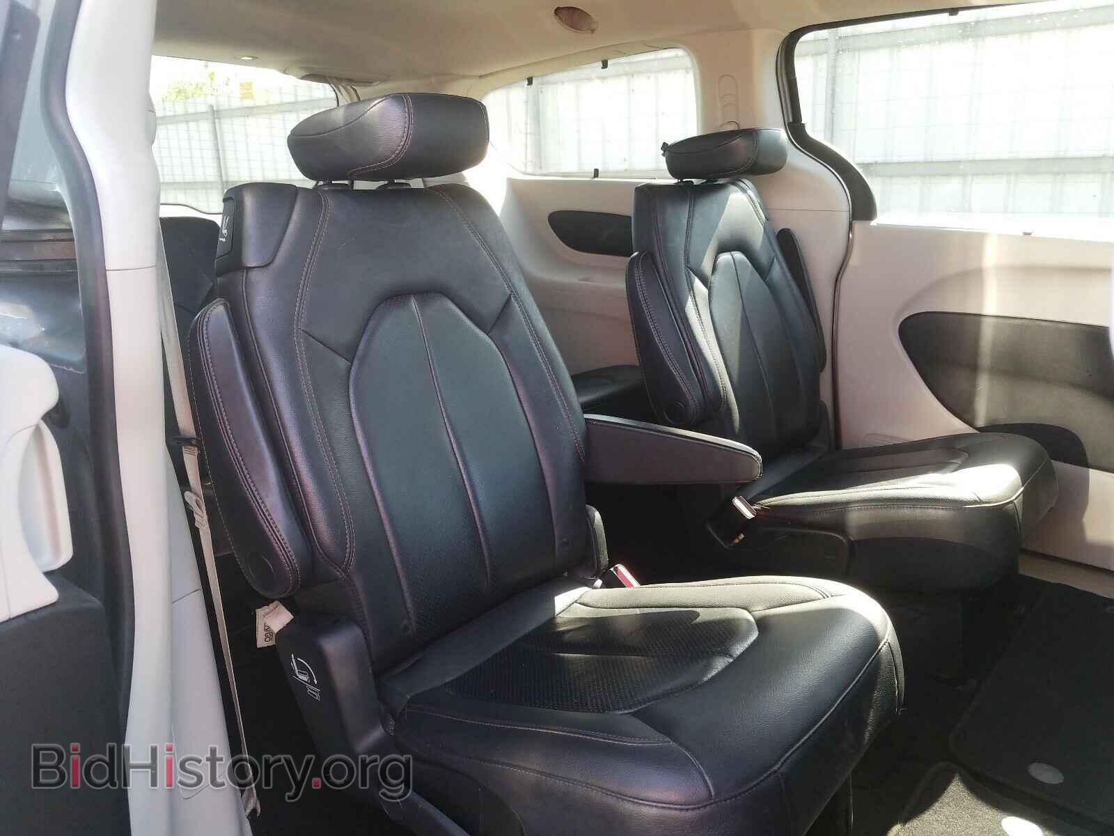 2019 CHRYSLER PACIFICA - VIN: 2C4RC1BG1KR560519 - Фото 6