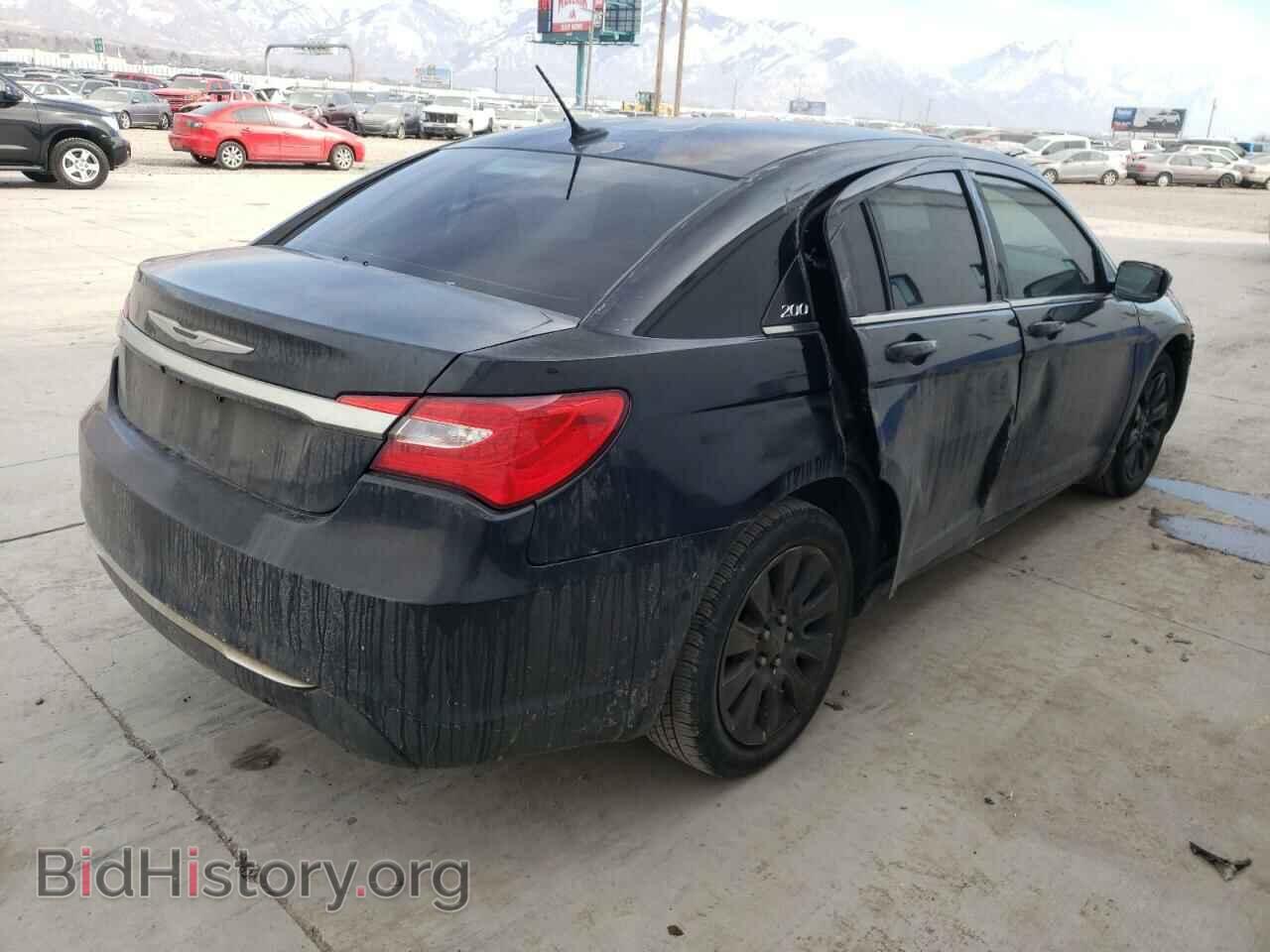 2011 CHRYSLER 200 - VIN: 1C3BC4FB5BN566827 - Фото 4