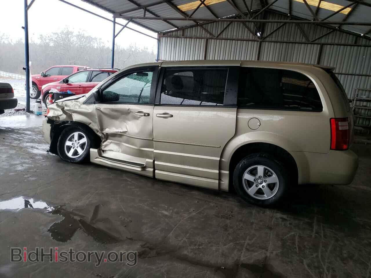 2010 DODGE CARAVAN - VIN: 2D4RN4DE6AR231999 - Фото 2