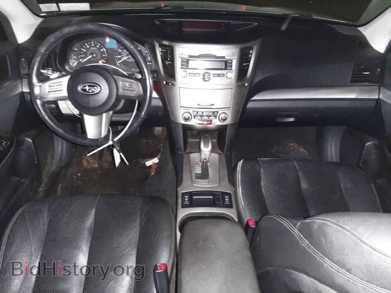 2011 SUBARU OUTBACK - VIN: 4S4BRBGC2B3390221 - Photo 8