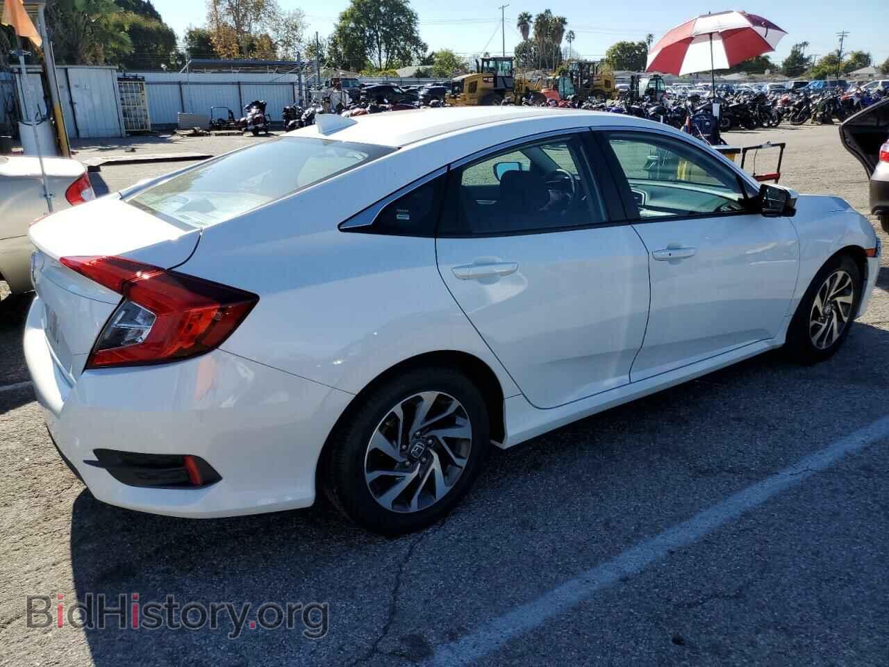 2017 HONDA CIVIC - VIN: 2HGFC2F83HH570142 - Фото 3
