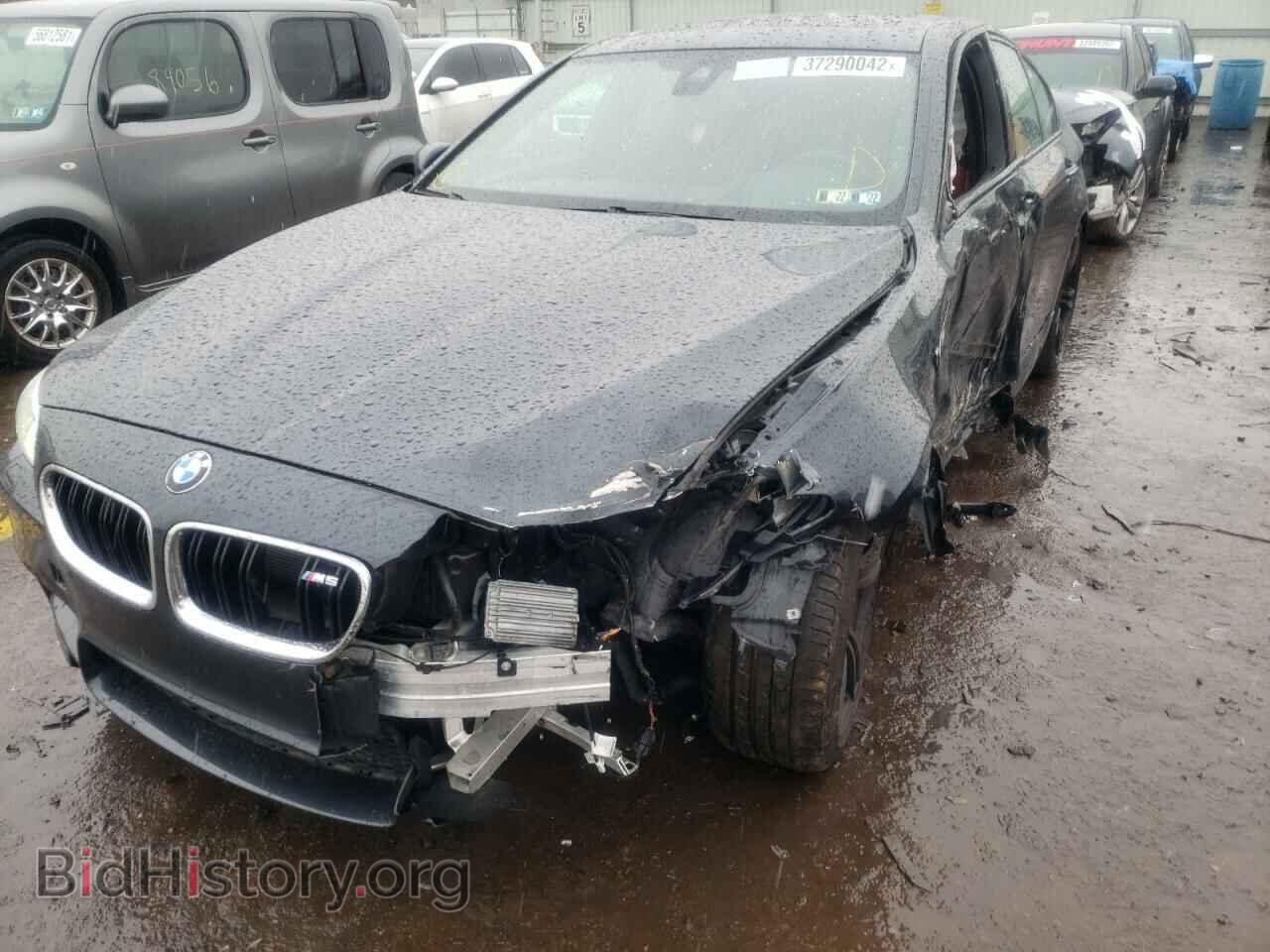 2015 BMW M5 - VIN: WBSFV9C55FD595087 - Photo 2