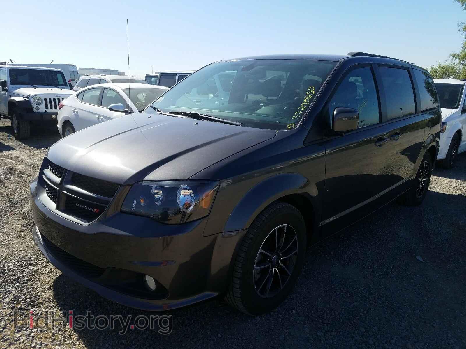 2018 DODGE CARAVAN - VIN: 2C4RDGEG2JR328280 - Фото 2