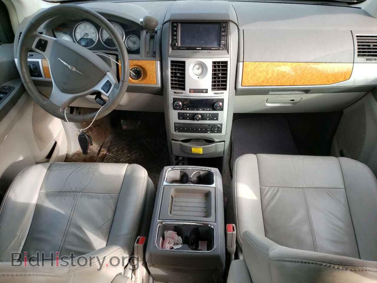 2008 CHRYSLER MINIVAN - VIN: 2A8HR64X18R713552 - Фото 9