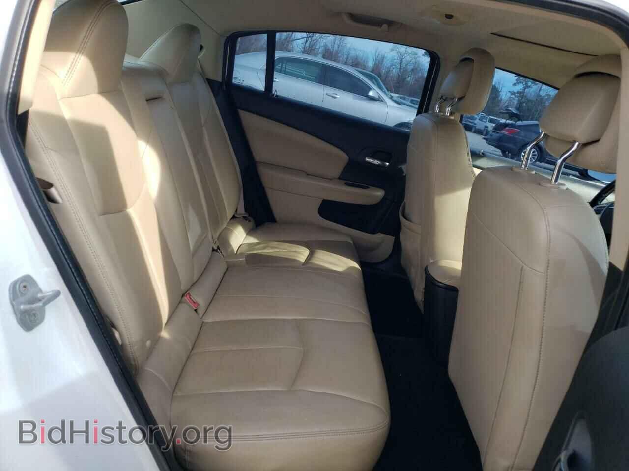 2011 CHRYSLER 200 - VIN: 1C3BC2FG7BN582477 - Фото 10