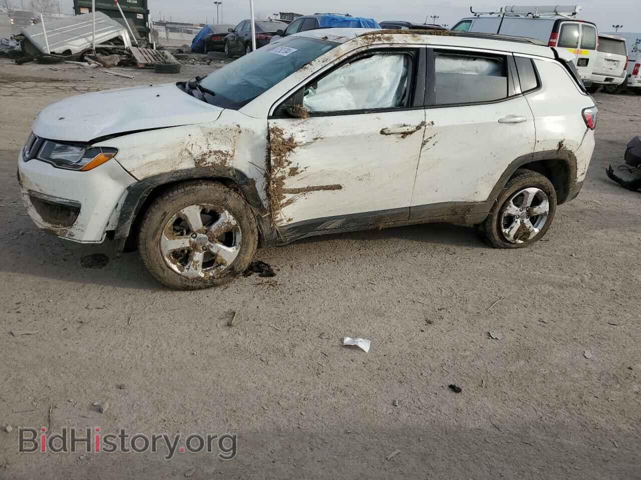 Photo 3C4NJCBB7JT108574 - JEEP COMPASS 2018