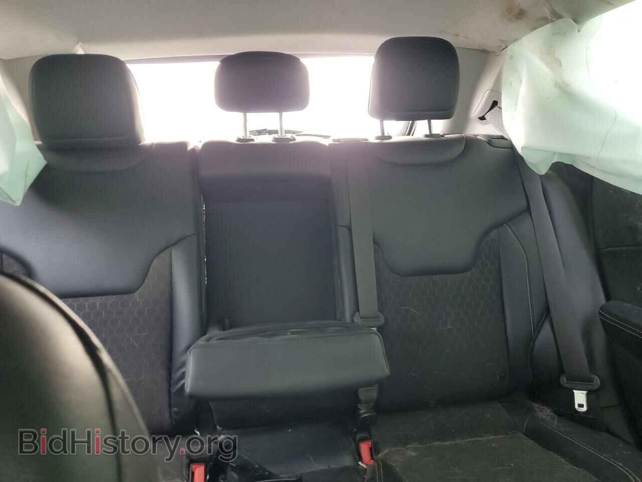 2018 JEEP COMPASS - VIN: 3C4NJCBB7JT108574 - Photo 10