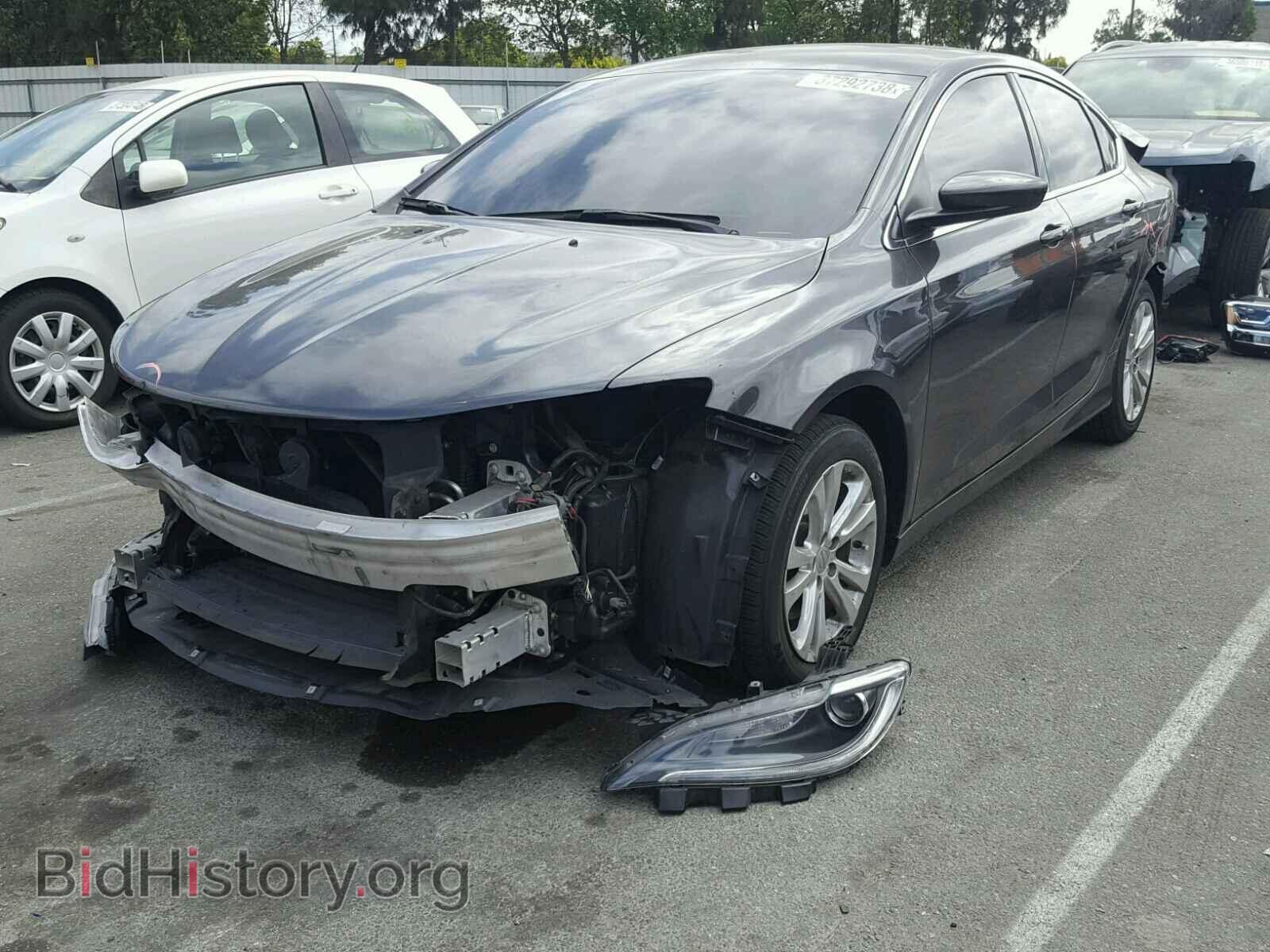 2016 CHRYSLER 200 - VIN: 1C3CCCAB7GN136973 - Фото 2