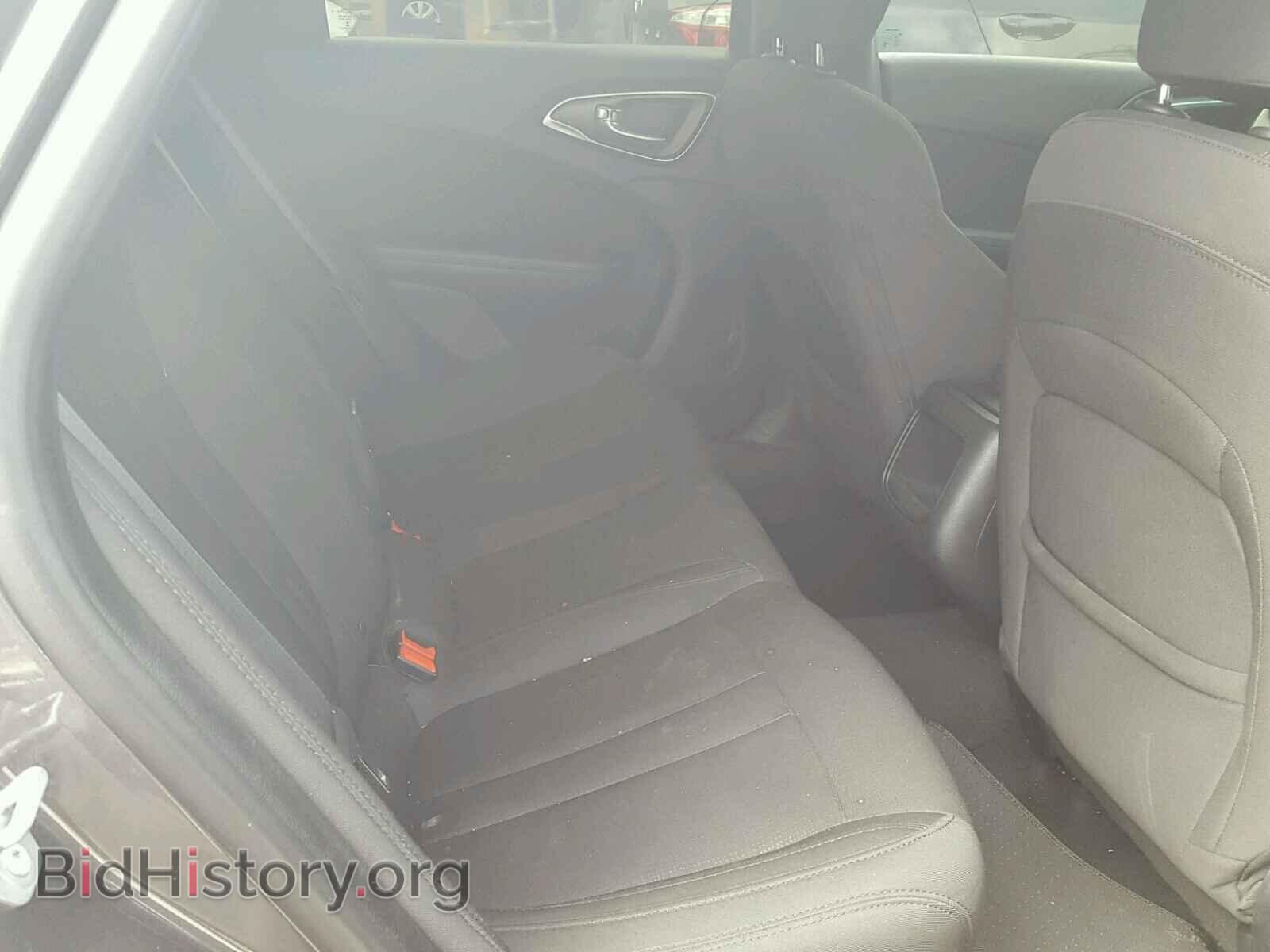 2016 CHRYSLER 200 - VIN: 1C3CCCAB7GN136973 - Фото 6