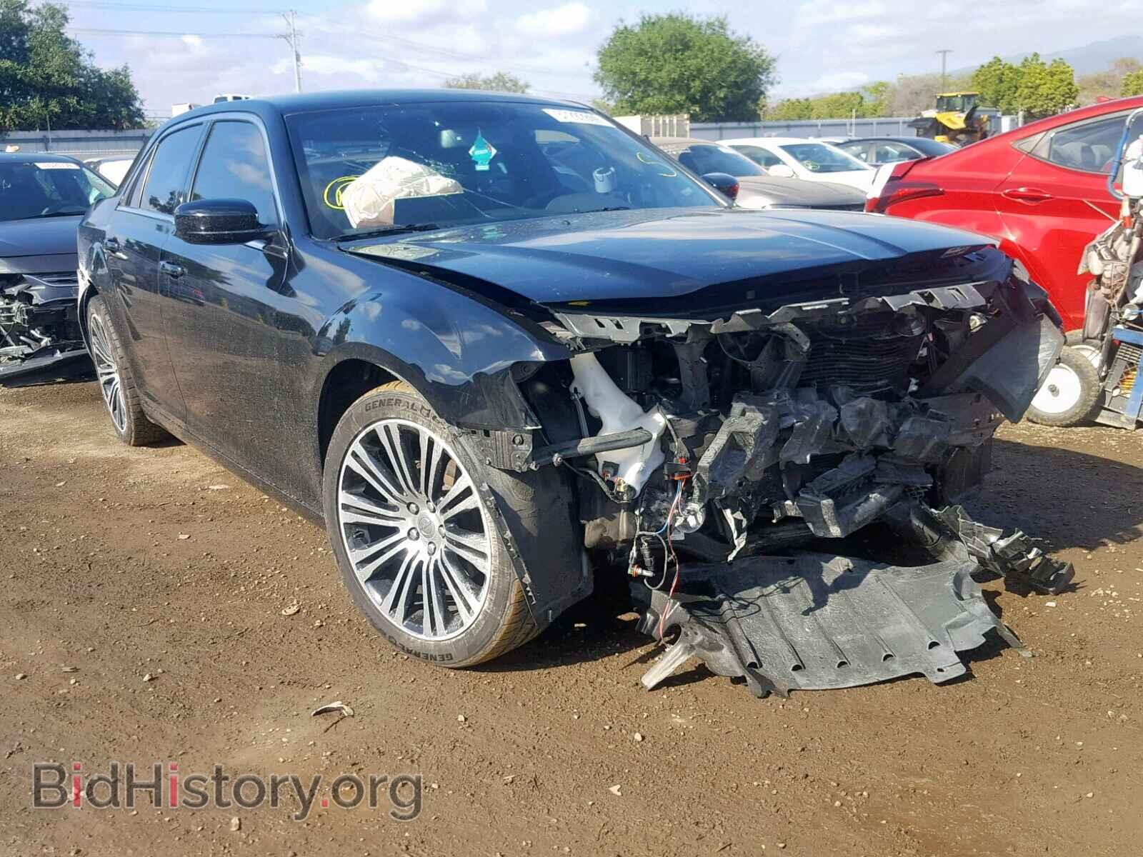 Фотография 2C3CCABG5CH313537 - CHRYSLER 300 2012