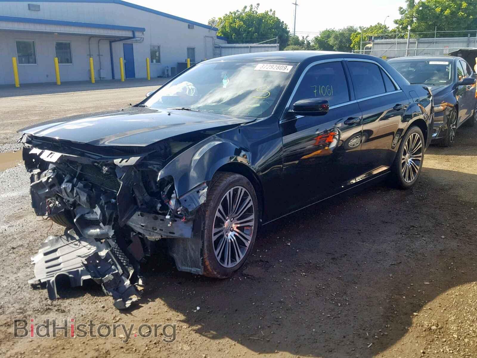 2012 CHRYSLER 300 - VIN: 2C3CCABG5CH313537 - Фото 2