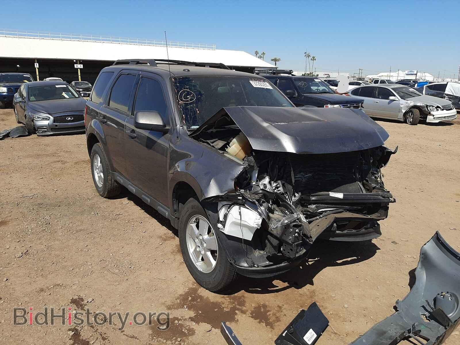 Фотография 1FMCU0DG5BKC23520 - FORD ESCAPE 2011