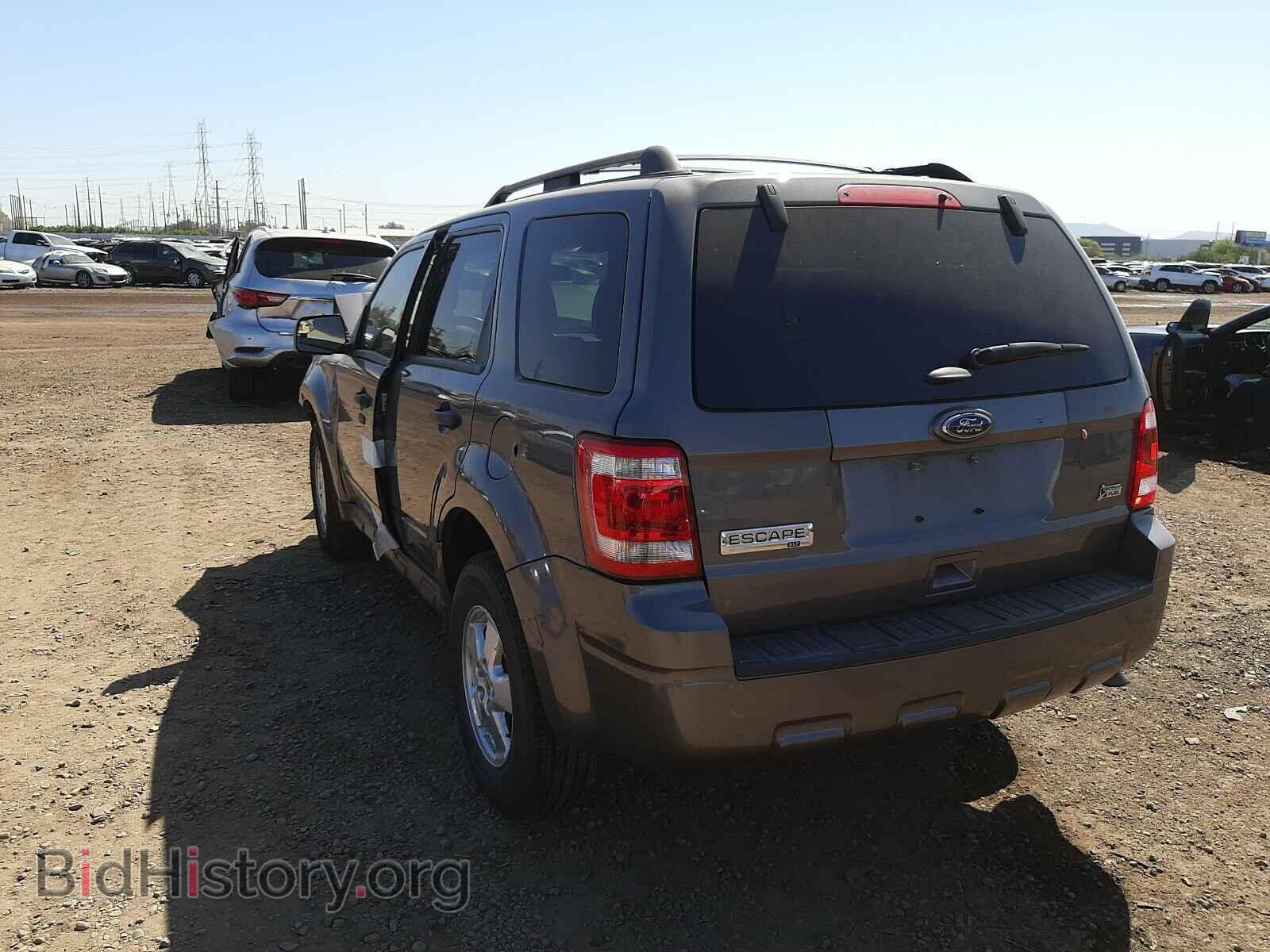 2011 FORD ESCAPE - VIN: 1FMCU0DG5BKC23520 - Фото 3