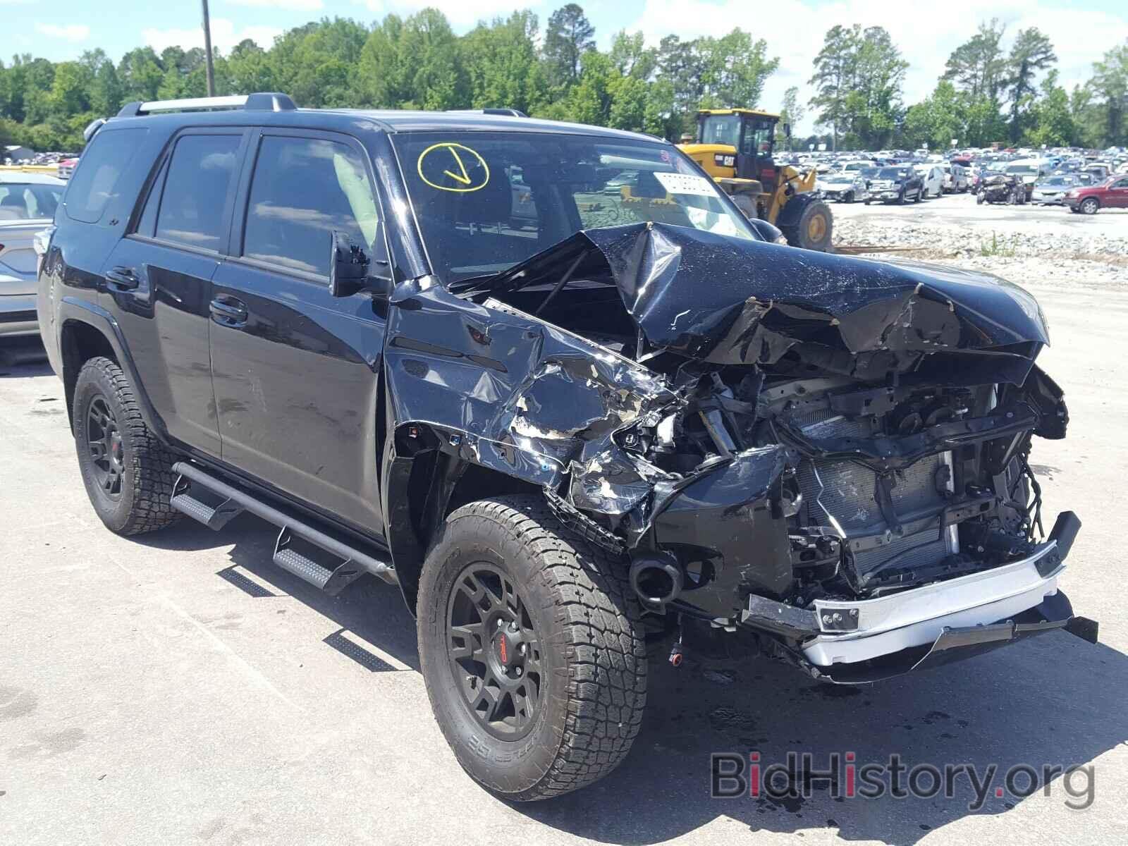 Photo JTEBU5JR0K5701002 - TOYOTA 4RUNNER 2019