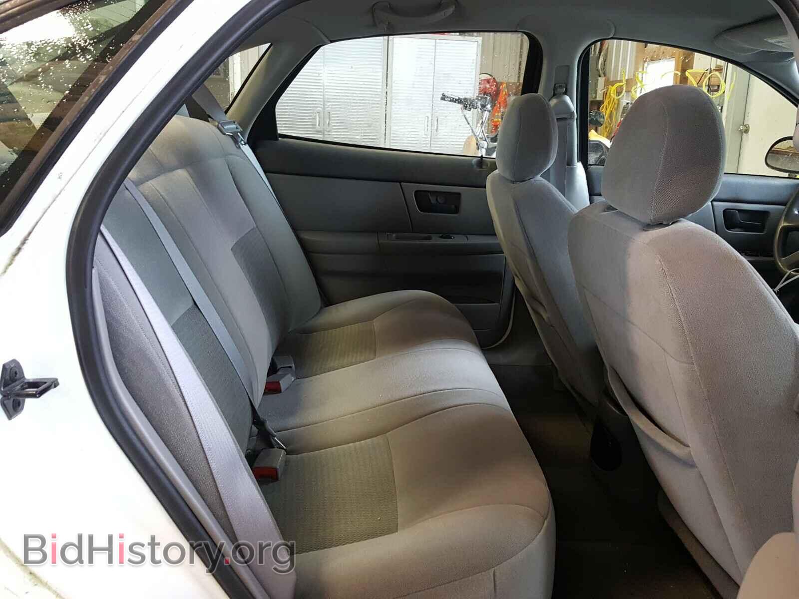 2007 FORD TAURUS - VIN: 1FAFP53U07A170600 - Фото 6