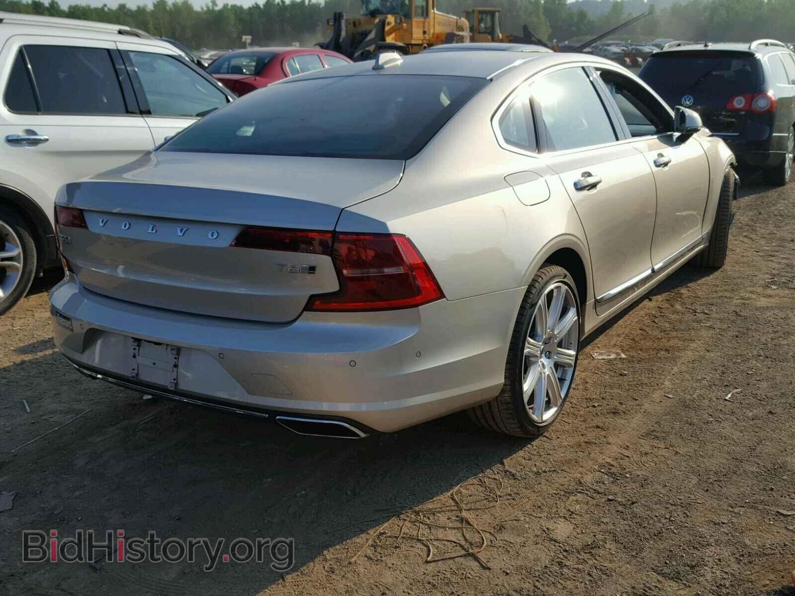 2017 VOLVO S90 - VIN: YV1A22ML1H1008171 - Фото 4