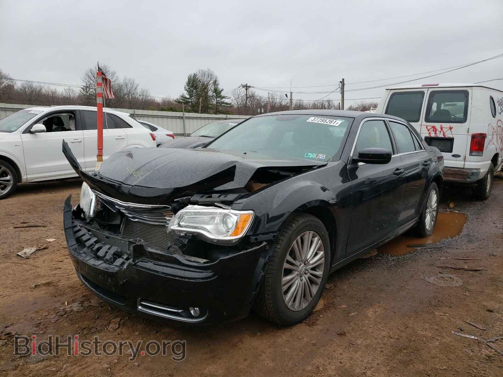 2014 CHRYSLER 300 - VIN: 2C3CCARG7EH287984 - Фото 2