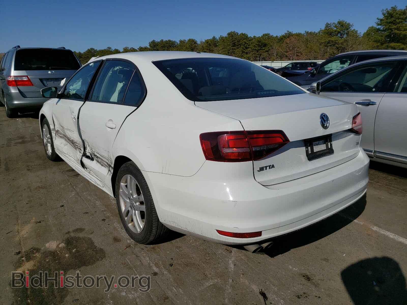 2018 VOLKSWAGEN JETTA - VIN: 3VW2B7AJXJM229820 - Фото 3