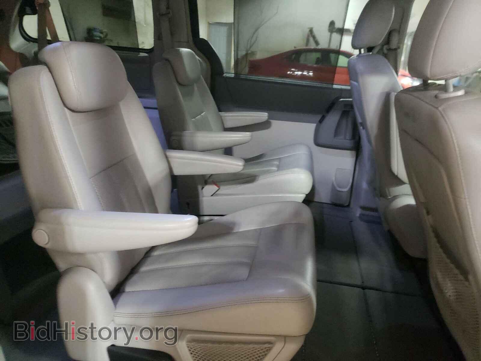 2009 CHRYSLER MINIVAN - VIN: 2A8HR54159R653864 - Фото 6
