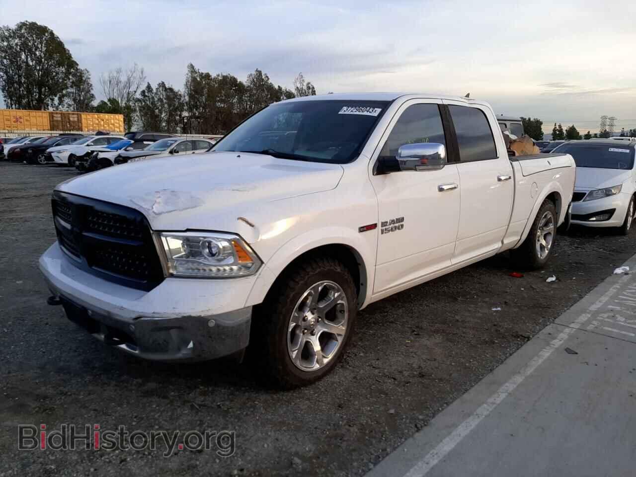 Фотография 1C6RR7VM7FS685717 - RAM 1500 2015