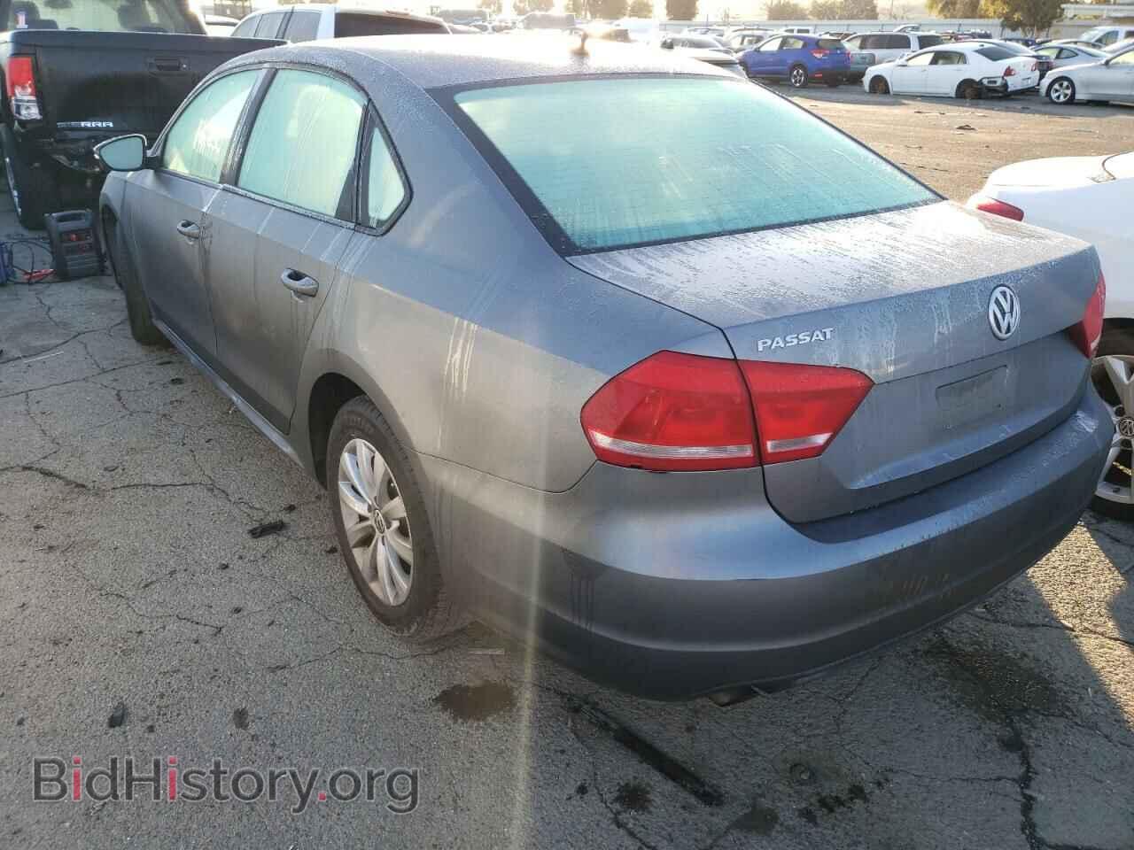 2012 VOLKSWAGEN PASSAT - VIN: 1VWAP7A33CC092481 - Фото 2