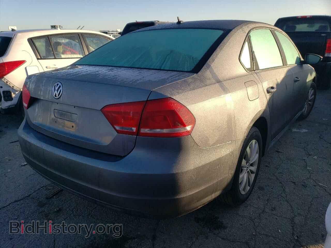 2012 VOLKSWAGEN PASSAT - VIN: 1VWAP7A33CC092481 - Фото 3