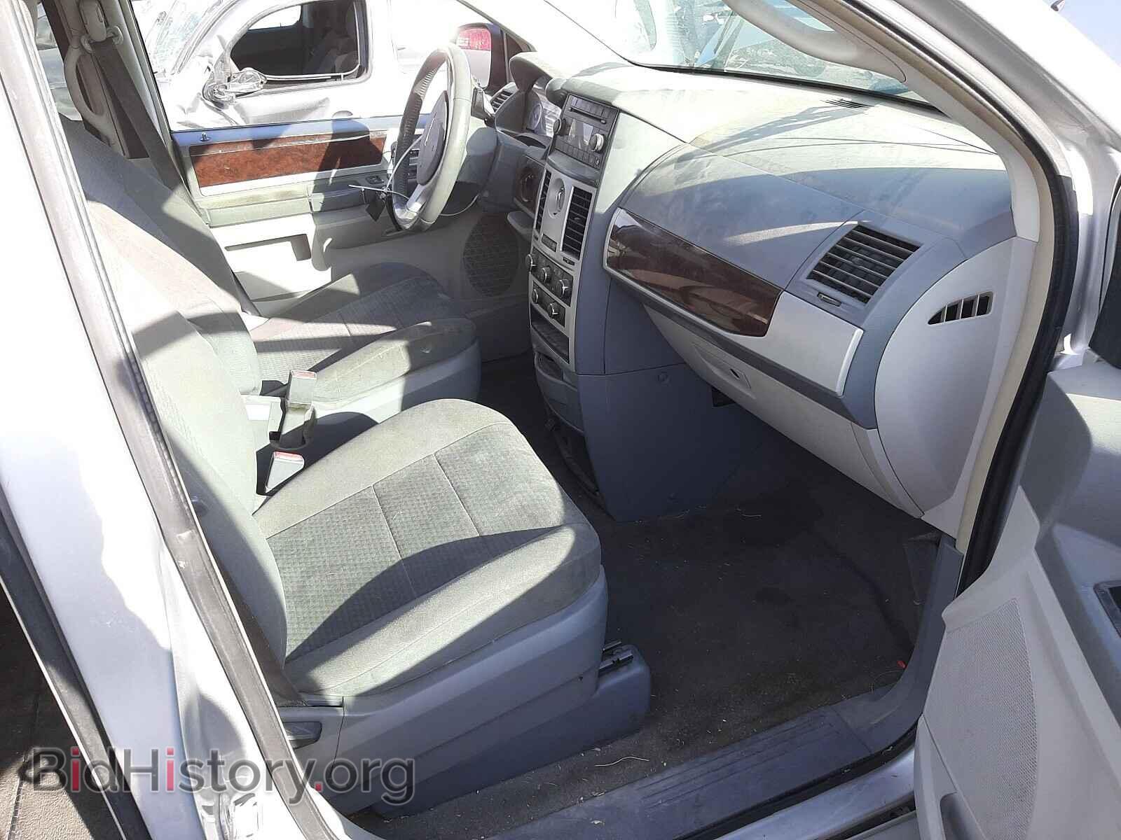 2010 CHRYSLER MINIVAN - VIN: 2A4RR5D11AR243315 - Фото 5