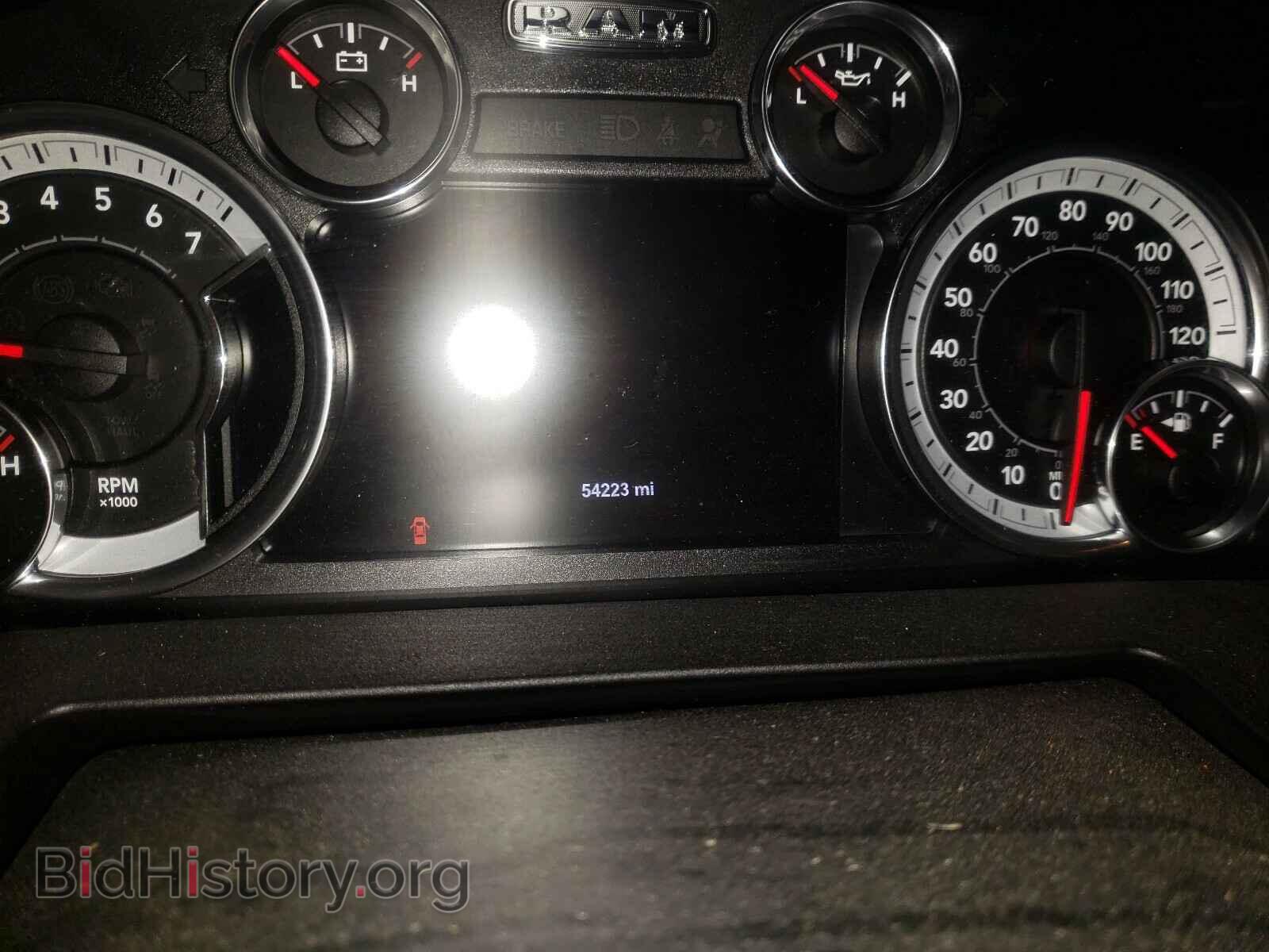 2017 RAM 1500 - VIN: 3C6RR7LT5HG533763 - Фото 8