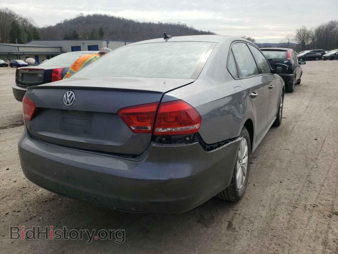 2013 VOLKSWAGEN PASSAT - VIN: 1VWAP7A33DC135010 - Фото 4