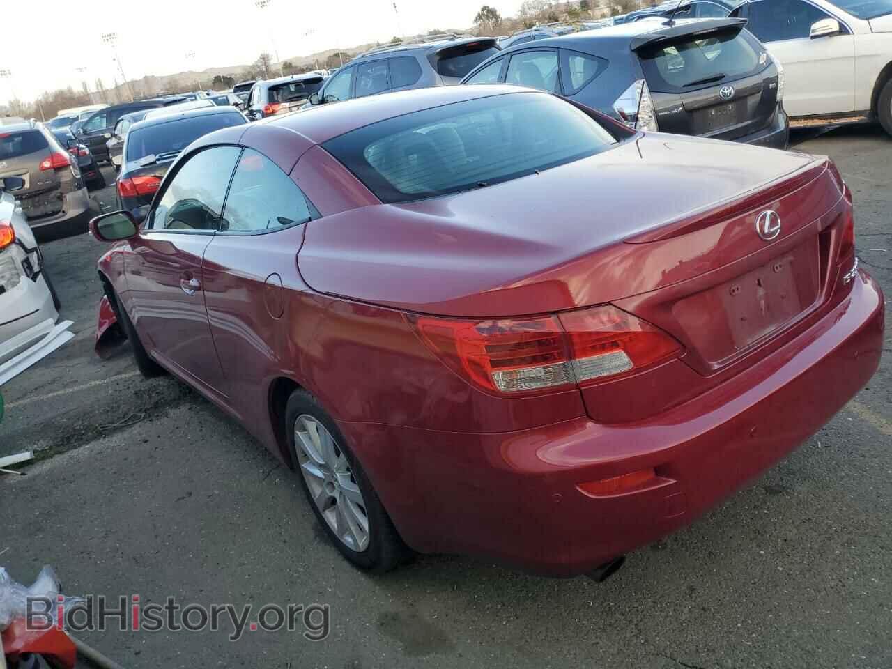 2011 LEXUS IS - VIN: JTHFF2C20B2517418 - Photo 2