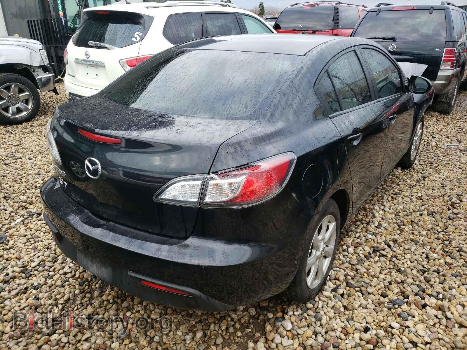 2011 MAZDA 3 - VIN: JM1BL1VF6B1474910 - Photo 4