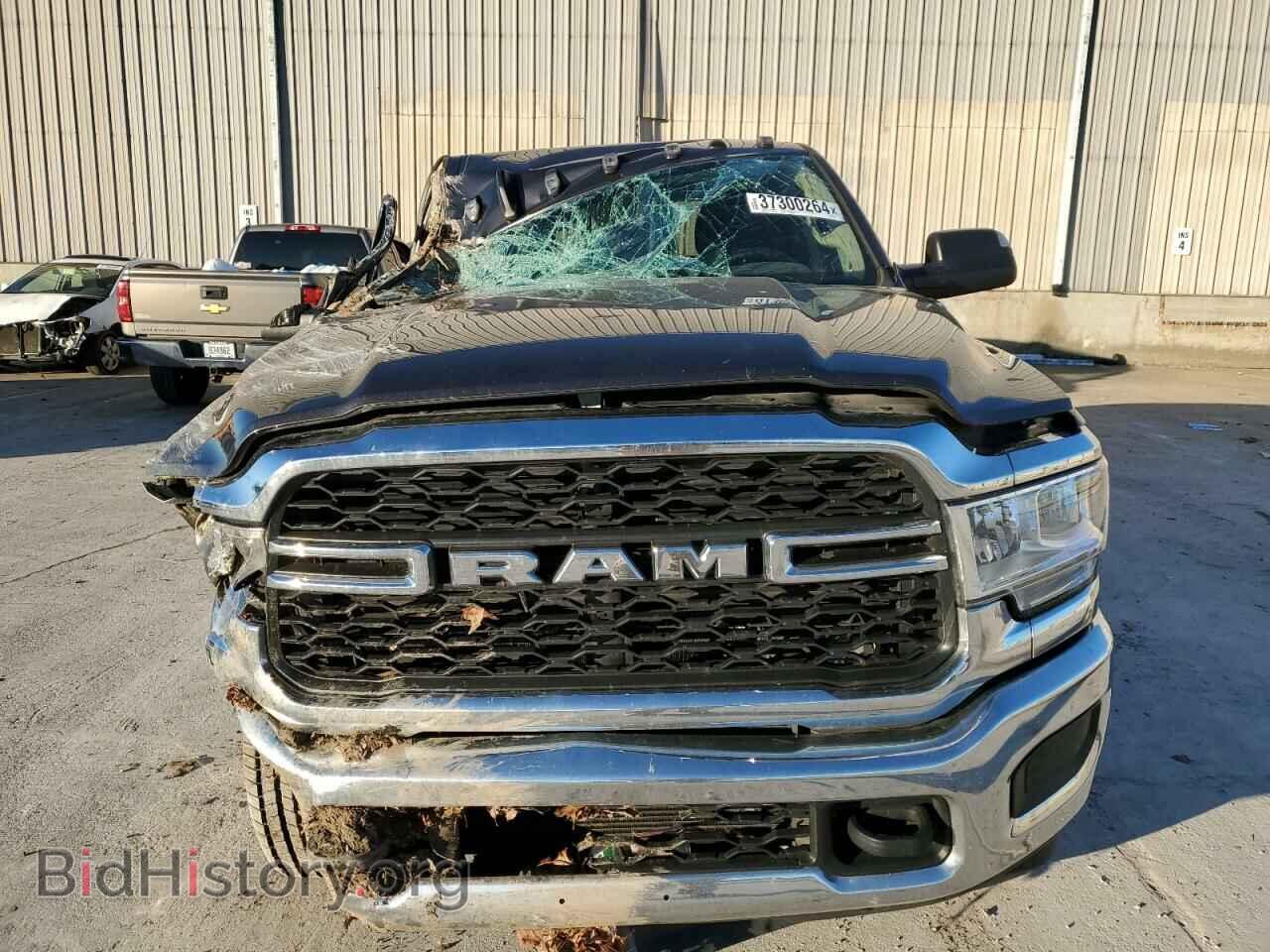 2020 RAM All Models - VIN: 3C6UR5CL9LG234817 - Фото 5