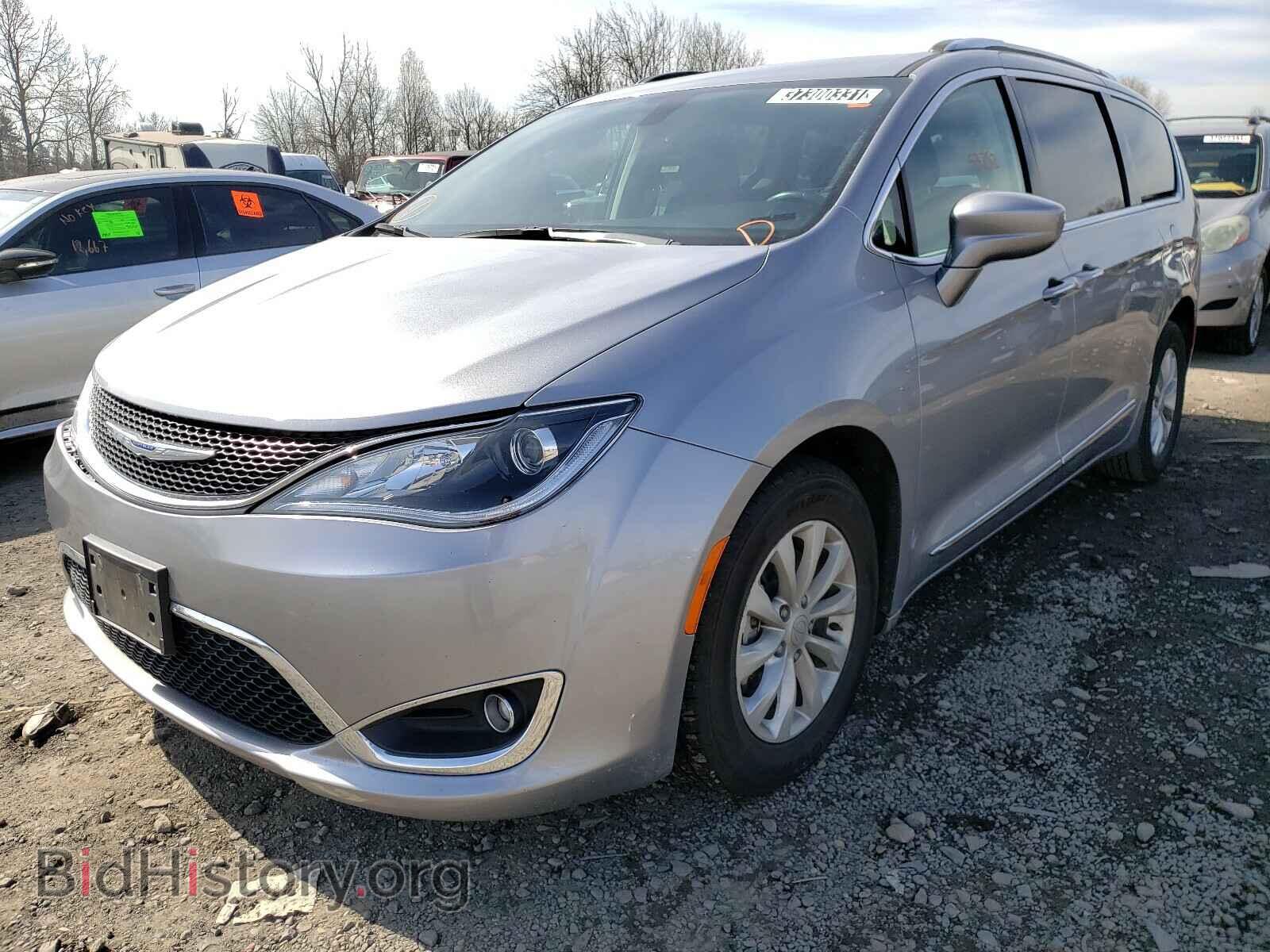 2019 CHRYSLER PACIFICA - VIN: 2C4RC1BG0KR680991 - Photo 2