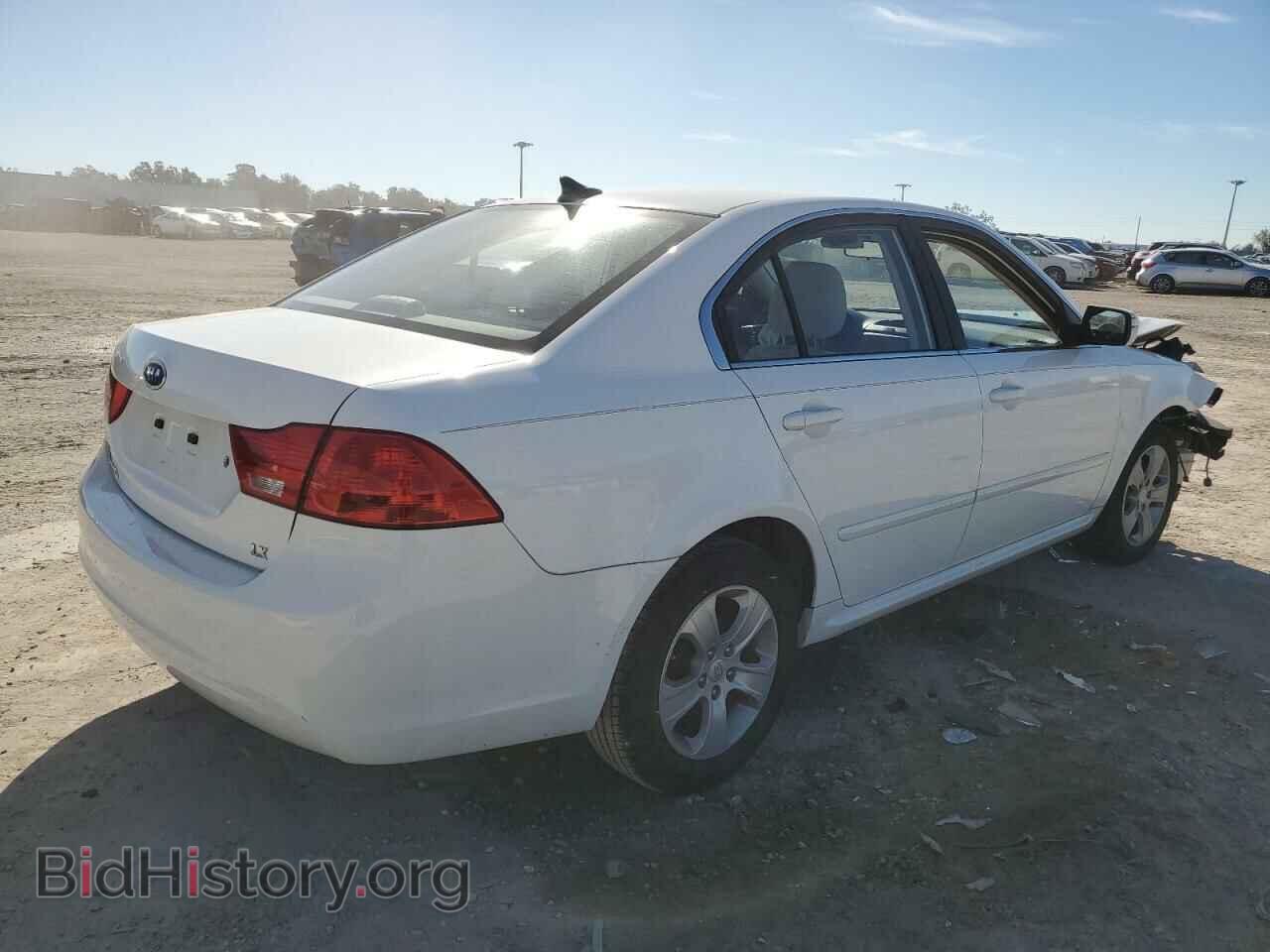 2009 KIA OPTIMA - VIN: KNAGE228195304353 - Фото 3