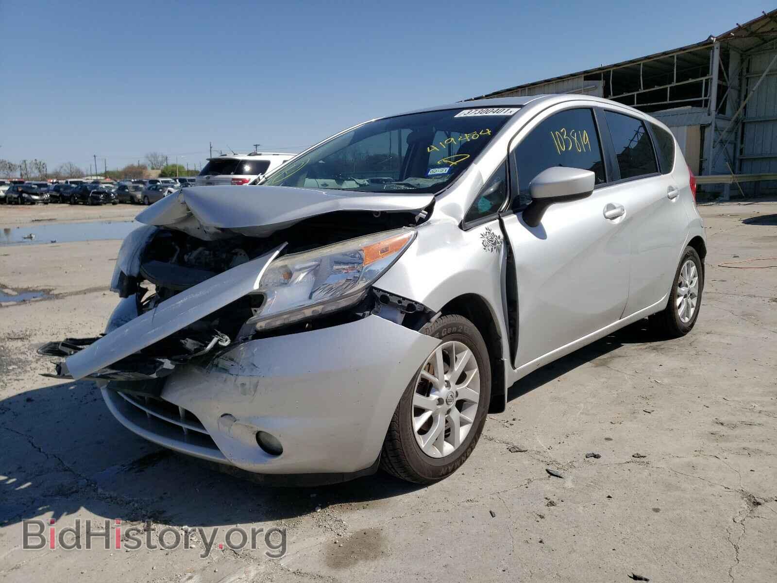 2015 NISSAN VERSA - VIN: 3N1CE2CP2FL419484 - Photo 2