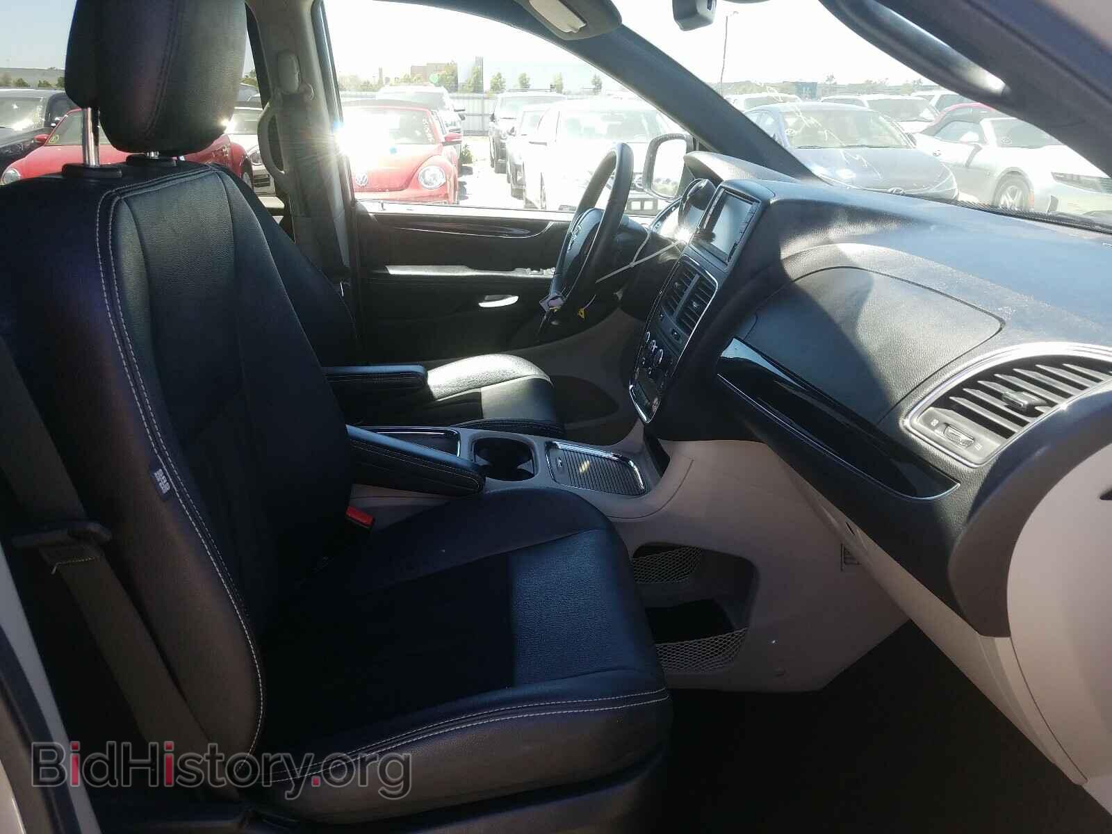 2019 DODGE CARAVAN - VIN: 2C4RDGCG0KR545556 - Фото 5