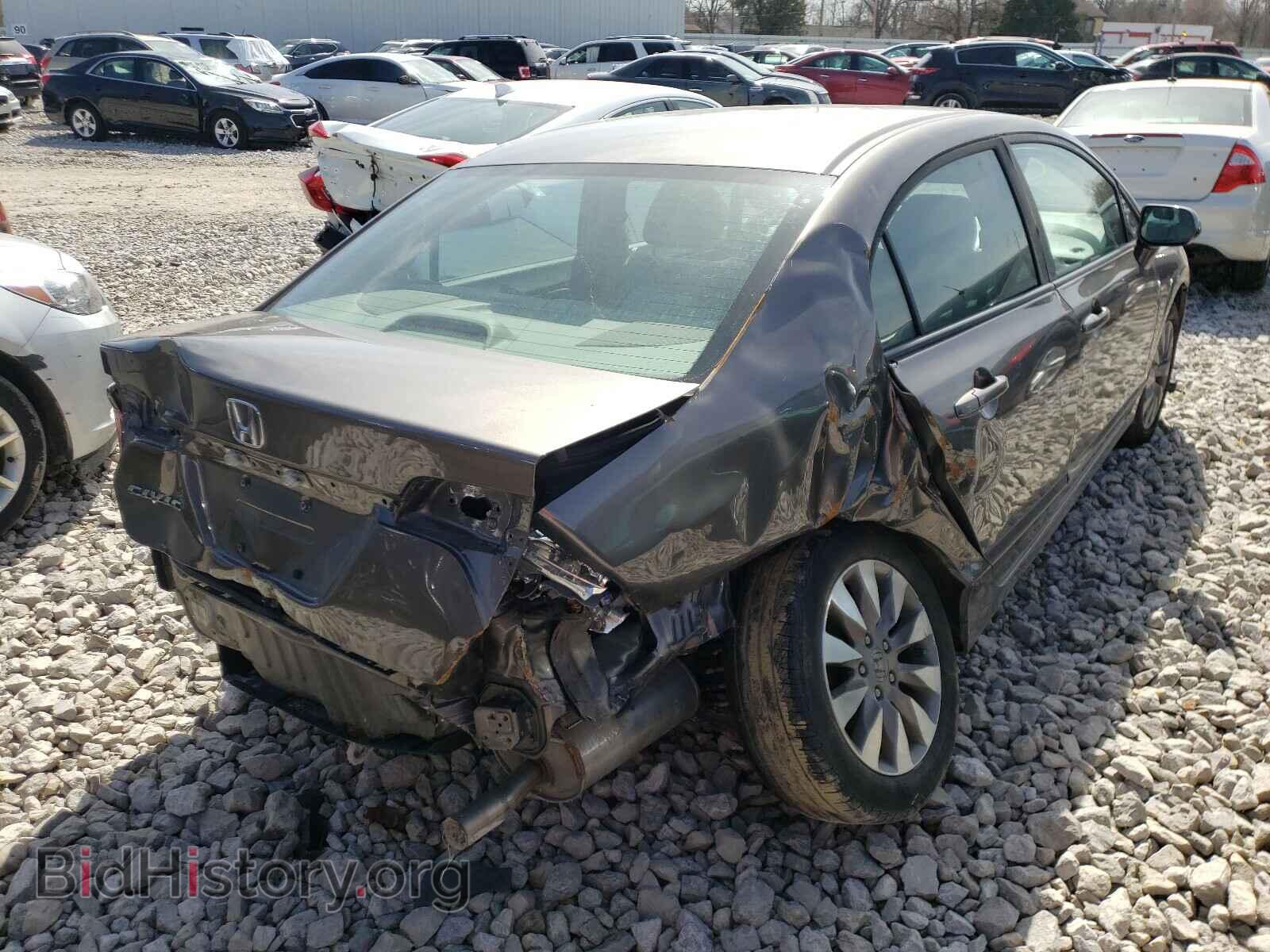 2011 HONDA CIVIC - VIN: 19XFA1F85BE002413 - Фото 4