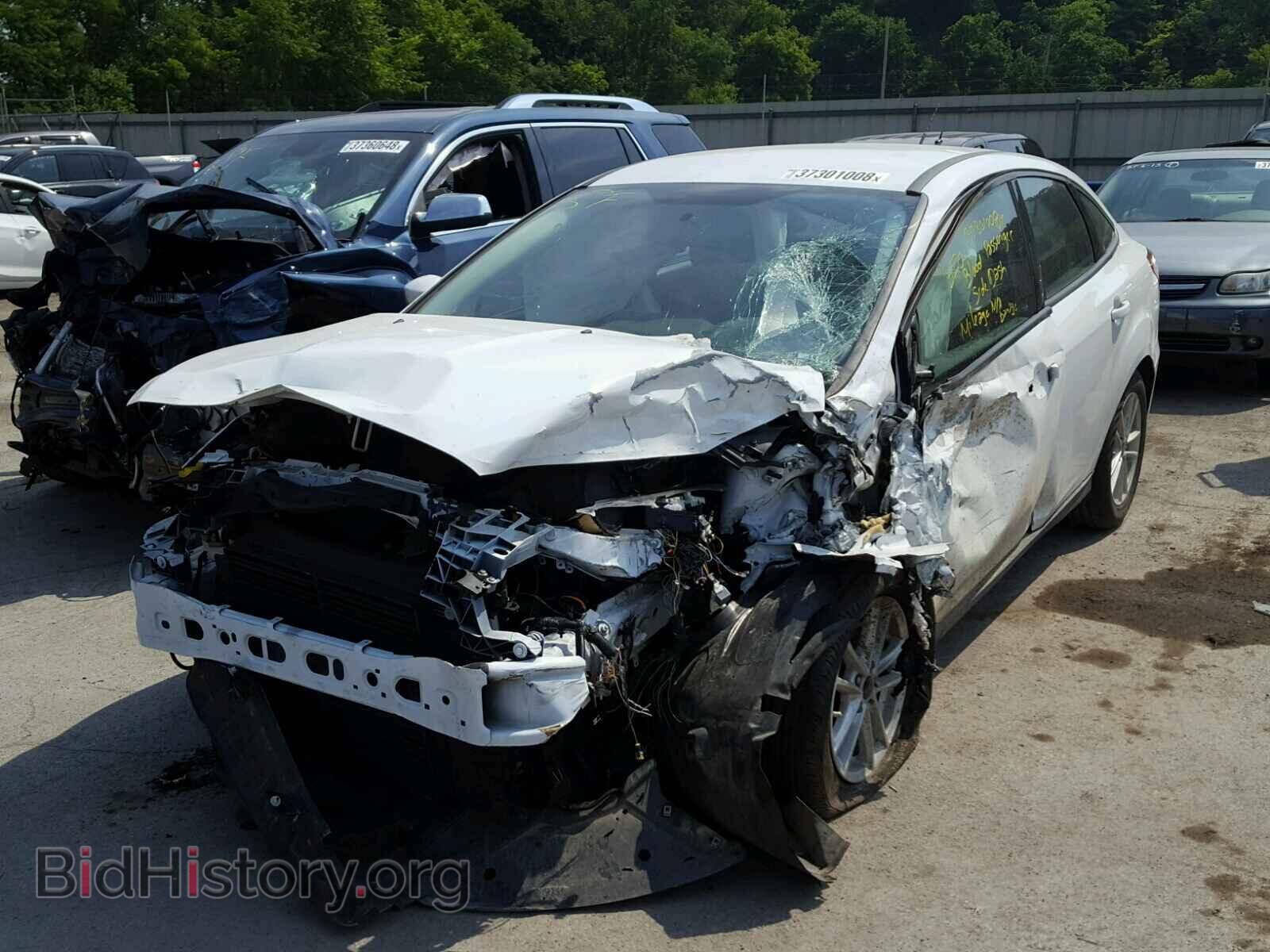 2017 FORD FOCUS - VIN: 1FADP3F21HL332004 - Фото 2