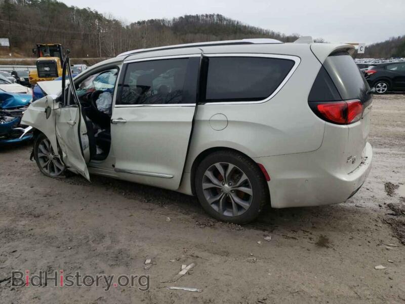 2019 Chrysler PACIFICA (VIN 2C4RC1GG4KR746144) — фото 2 из 13