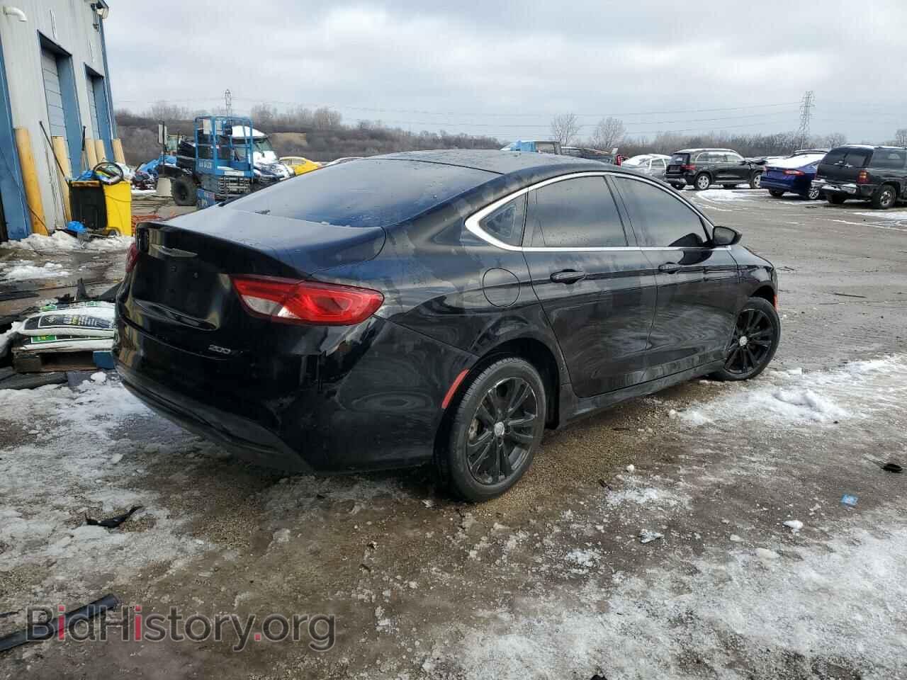 2016 CHRYSLER 200 - VIN: 1C3CCCFB5GN186070 - Фото 3