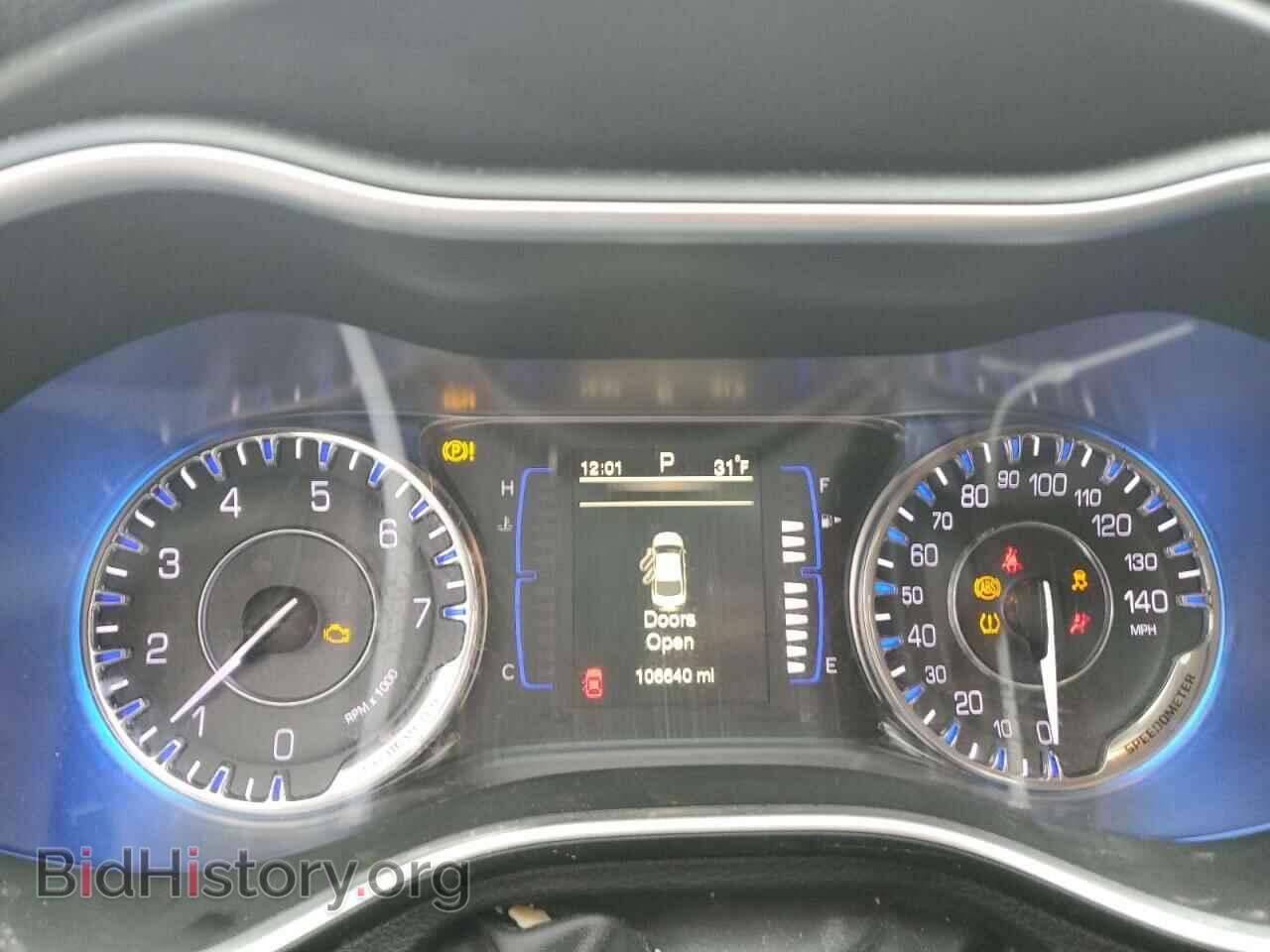 2016 CHRYSLER 200 - VIN: 1C3CCCFB5GN186070 - Фото 9