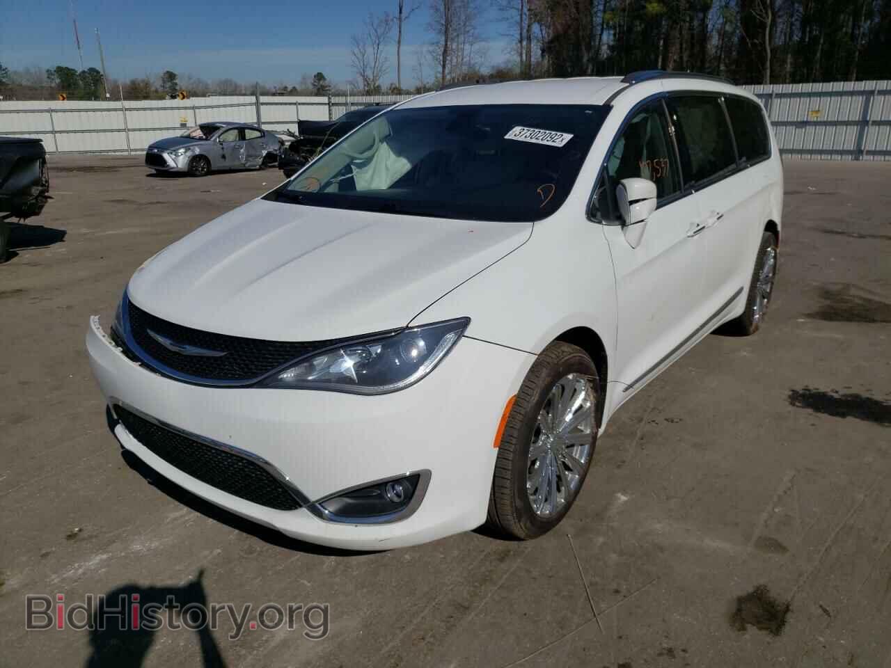 2017 CHRYSLER PACIFICA - VIN: 2C4RC1EG2HR536895 - Photo 2