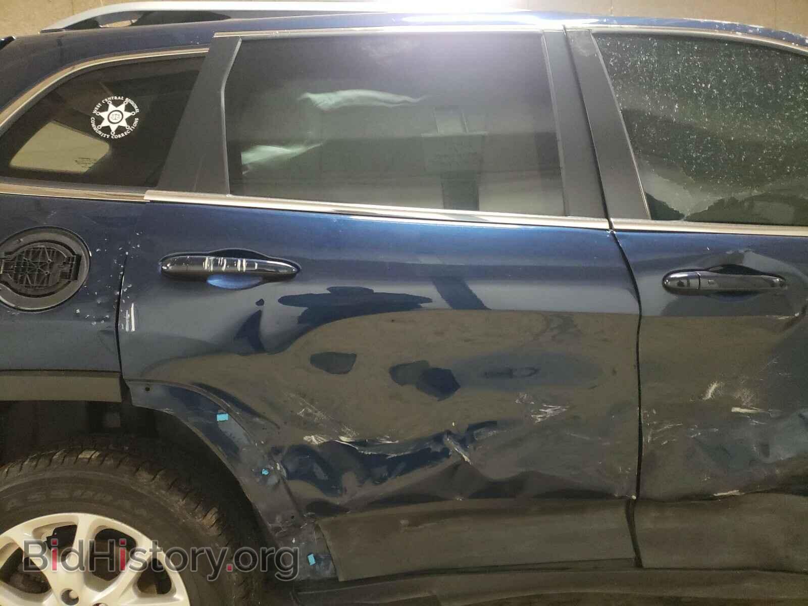 2018 JEEP CHEROKEE - VIN: 1C4PJLLB6JD552591 - Фото 6