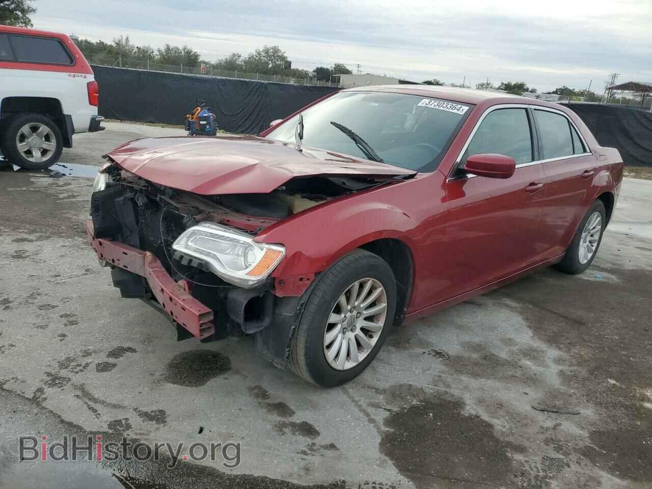 Фотография 2C3CCAAG5CH174589 - CHRYSLER 300 2012