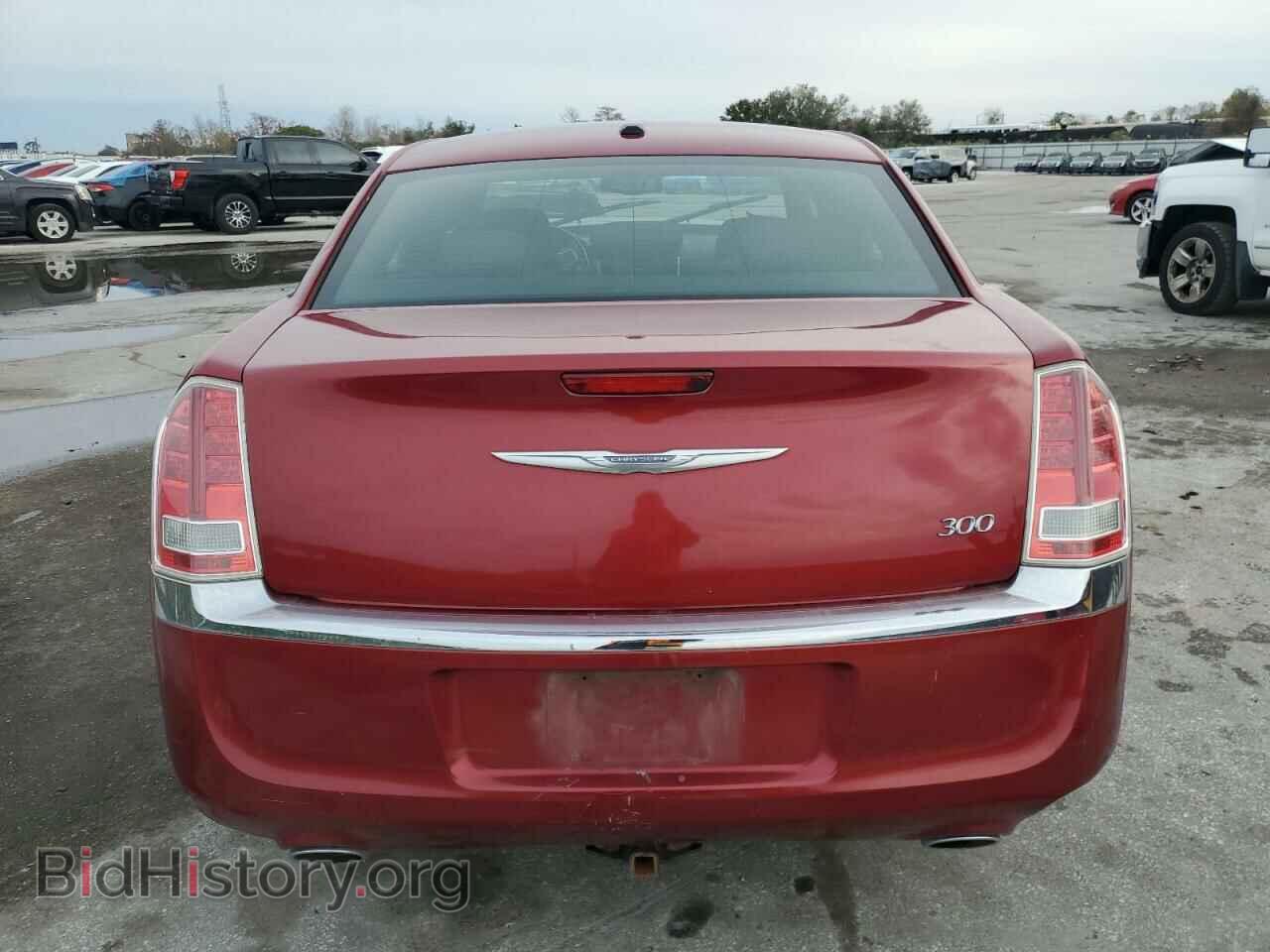 2012 CHRYSLER 300 - VIN: 2C3CCAAG5CH174589 - Фото 6