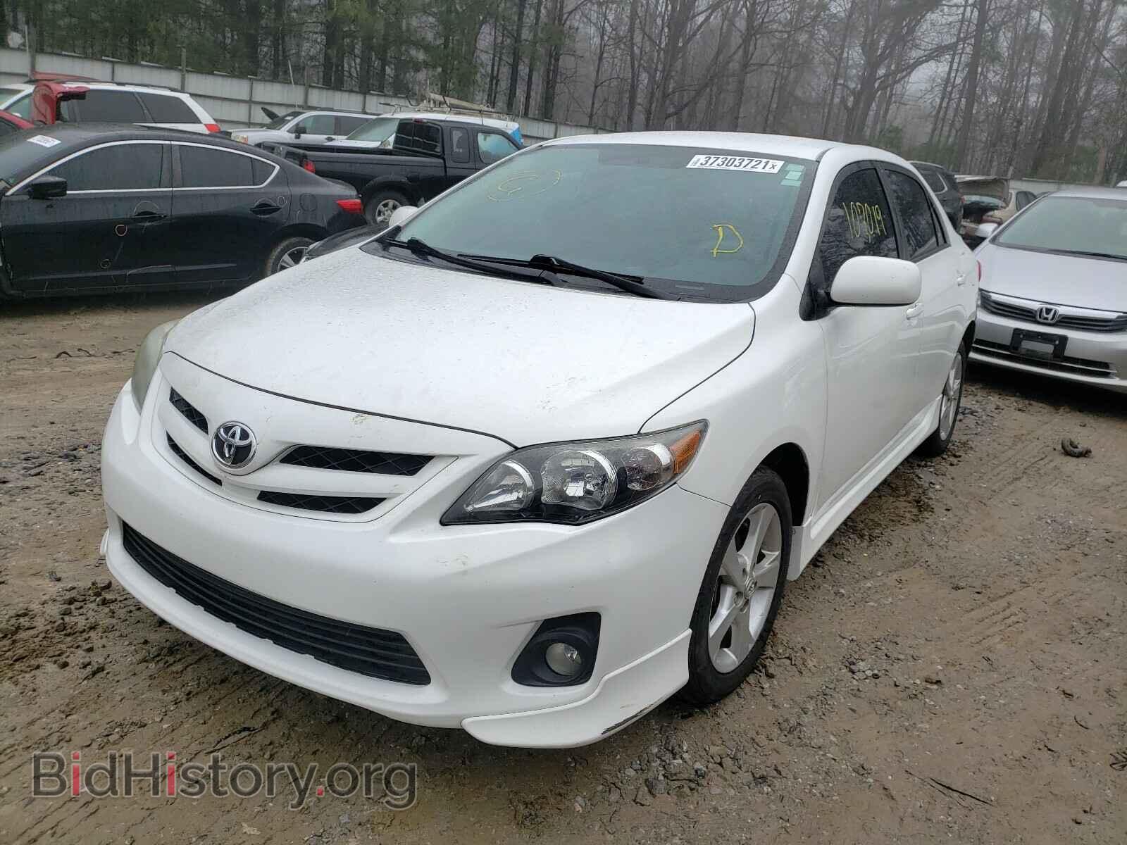 2011 TOYOTA COROLLA - VIN: 2T1BU4EE8BC726111 - Фото 2