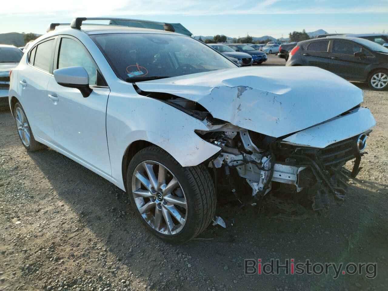 Photo 3MZBN1L34HM134991 - MAZDA 3 2017