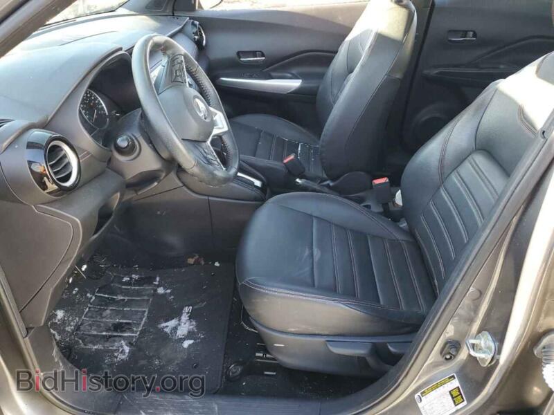 2020 Nissan KICKS (VIN 3N1CP5DV8LL496378) — photo 7 of 14